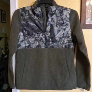 Women’s the North Face Pullover Size Medium